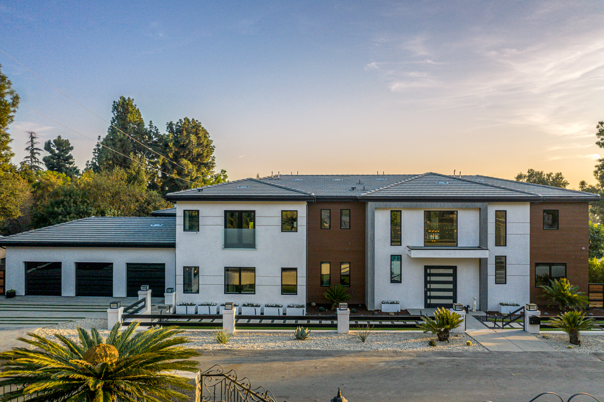 Stunning Elegant Estate | 3264 Barhite in Pasadena